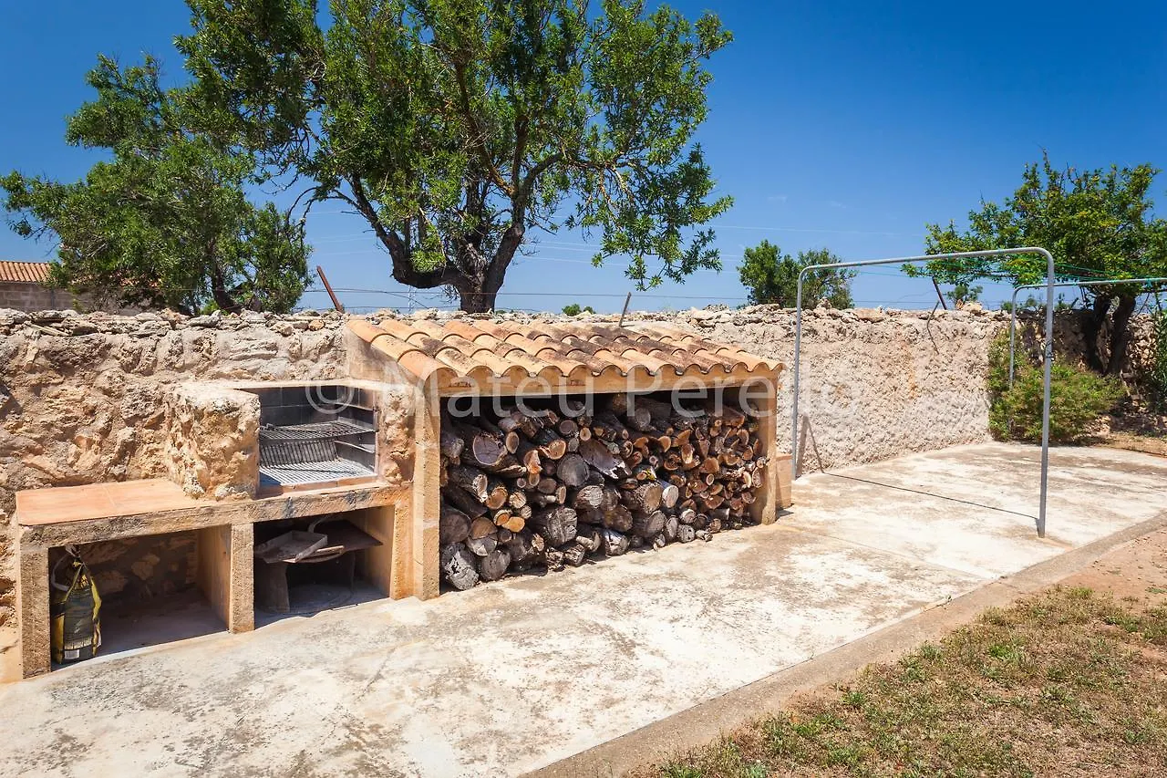 Villa Santa Eulalia 캔 피카폴트